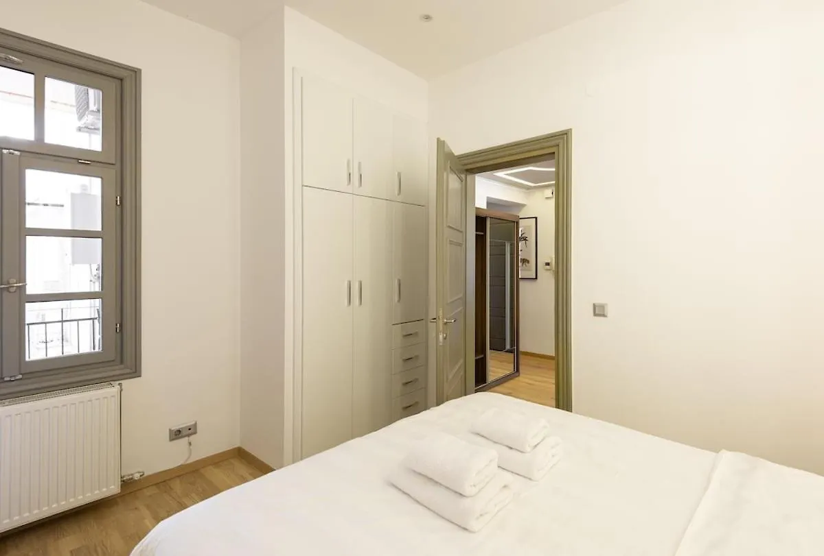 Innovative Upscale 2-Br Flat In Premium Location Thessaloníki Lägenhet