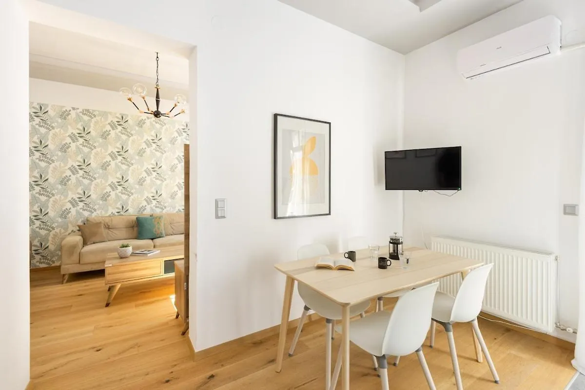 Lägenhet Innovative Upscale 2-Br Flat In Premium Location Thessaloníki Grekland