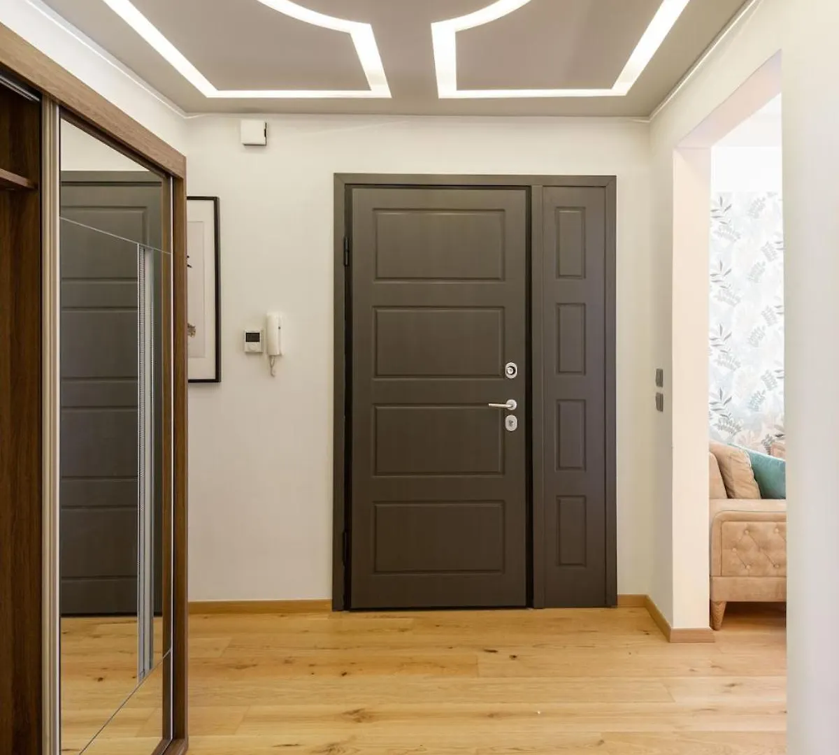 Innovative Upscale 2-Br Flat In Premium Location Thessaloníki